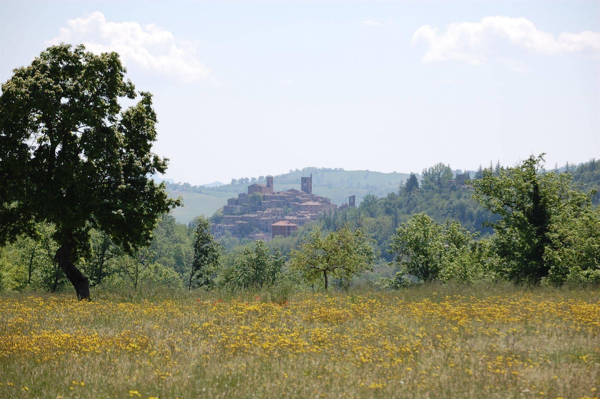 Affittacamere Antica Dimora Sarnano Esterno foto